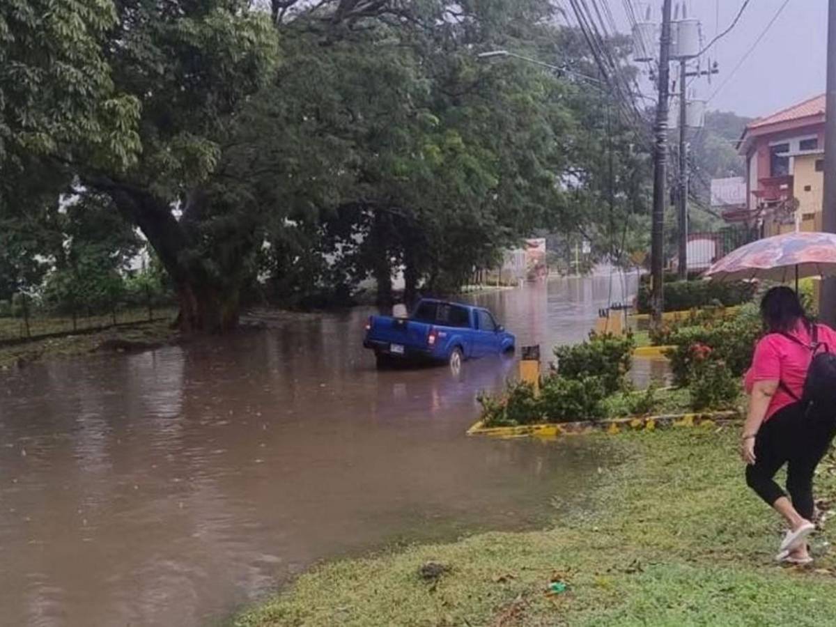 Masa de aire frío ya deja zonas inundadas en La Ceiba y otros sectores del norte