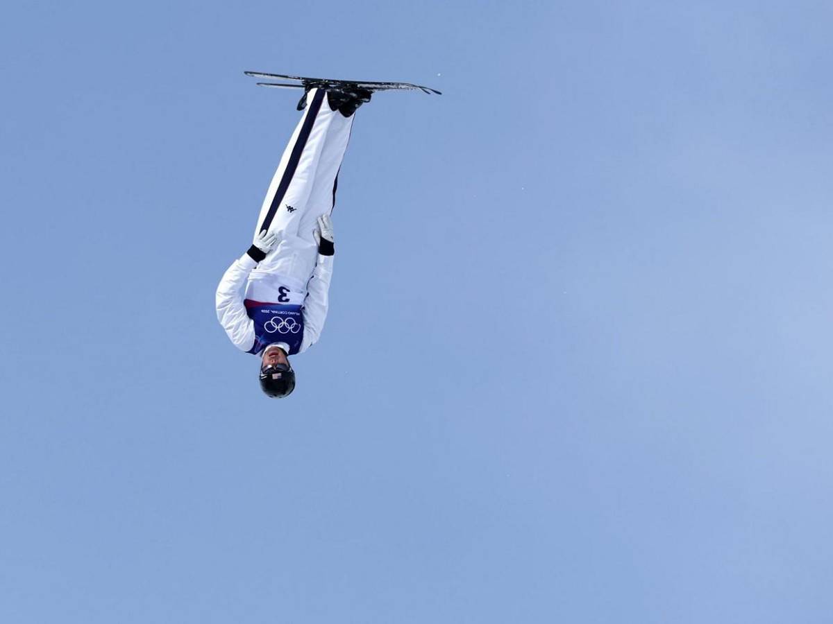 El espectacular salto de Kaila Kuhn en la final de esquí acrobático