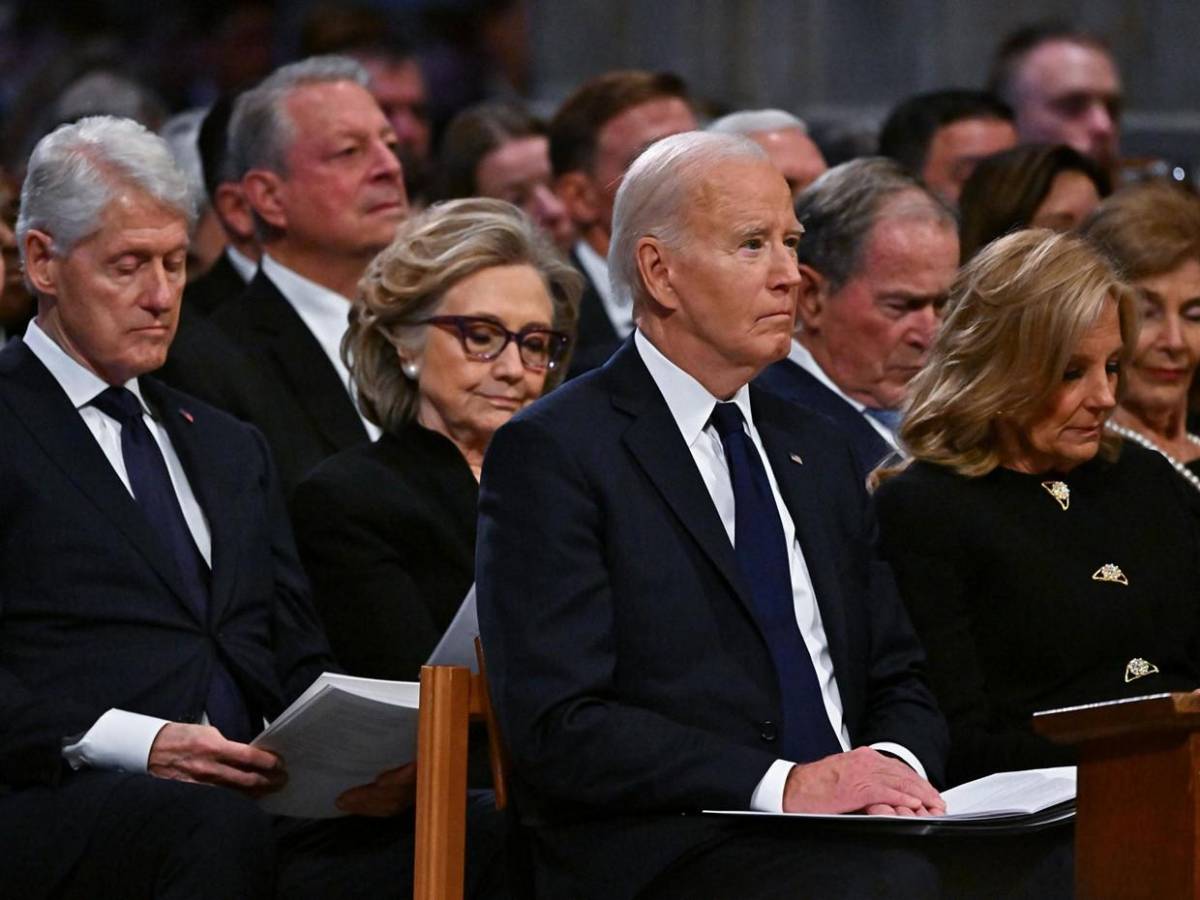 Líderes de EUA dejan rivalidad y se reencuentran en funeral de Jimmy Carter Líderes de EUA dejan rivalidad y se reencuentran en funeral de Jimmy Carter