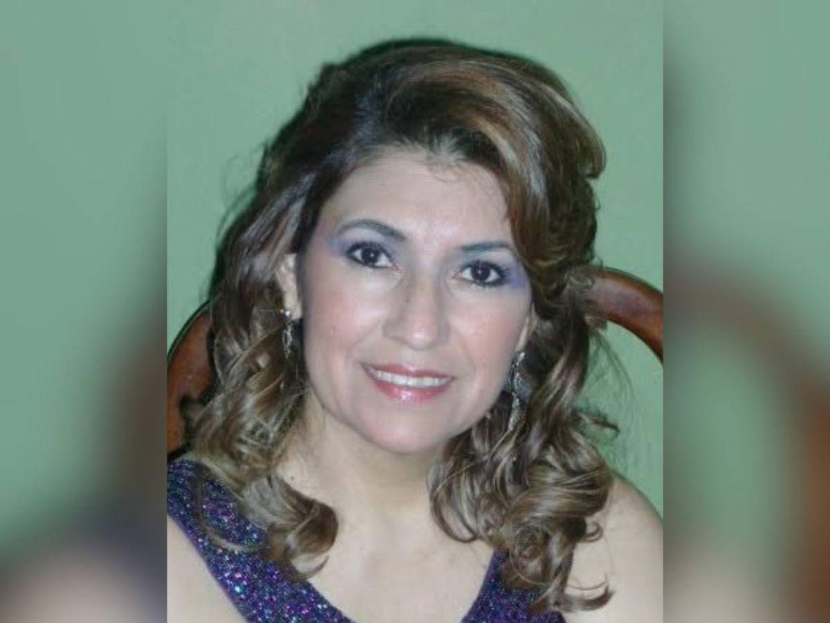 ¿De qué acusan a la exministra de Salud, Alba Consuelo Flores en Honduras?