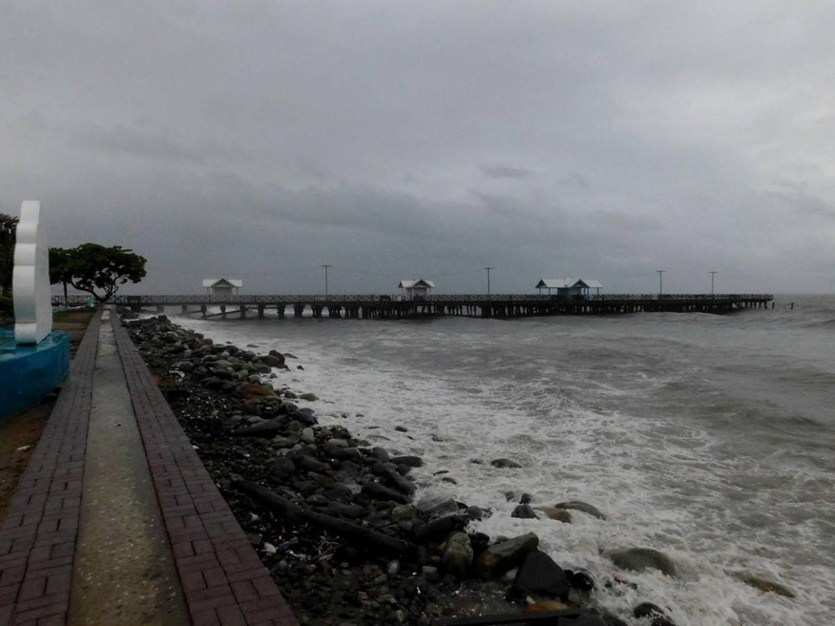Masa de aire frío ya deja zonas inundadas en La Ceiba y otros sectores del norte