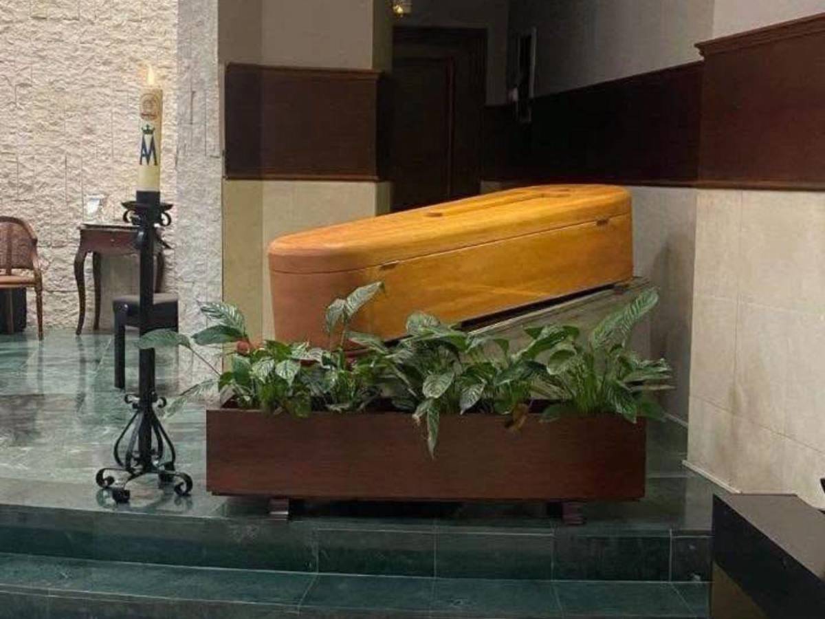 José Vicente Nácher preside misa exequial por monseñor Teodoro Gómez en España