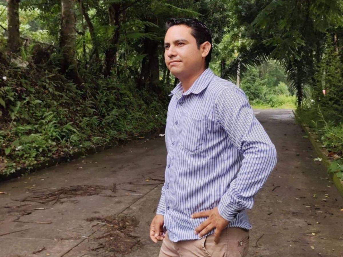 Ofrecen recompensa por Jaime Toral, influencer acusado de explotar a Doña Lety en México