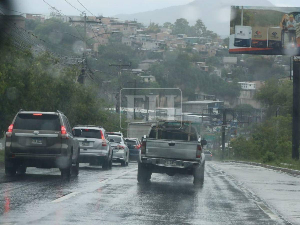 Fuertes lluvias caen sobre varias zonas de Tegucigalpa este viernes 5 de junio