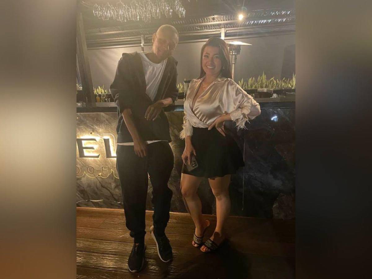 ¿Quién es el hombre que supuestamente sigue sin parar a Milagro Flores?