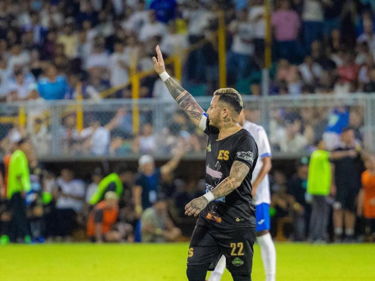 Soy El Ricky pide disculpa a aficionados hondureños y explica lo ocurrido en el Morazán