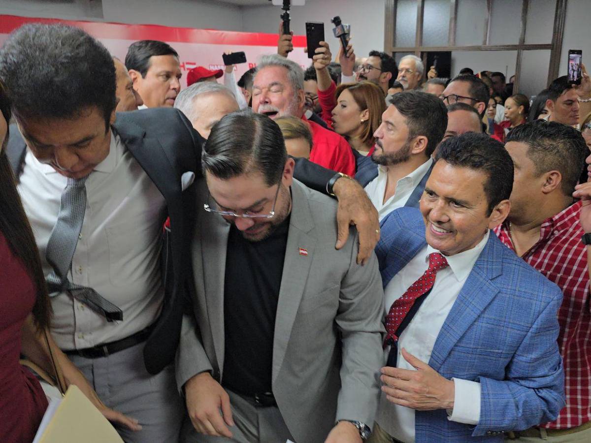 Nasralla y Cálix unen fuerzas del Partido Liberal de cara a elecciones generales