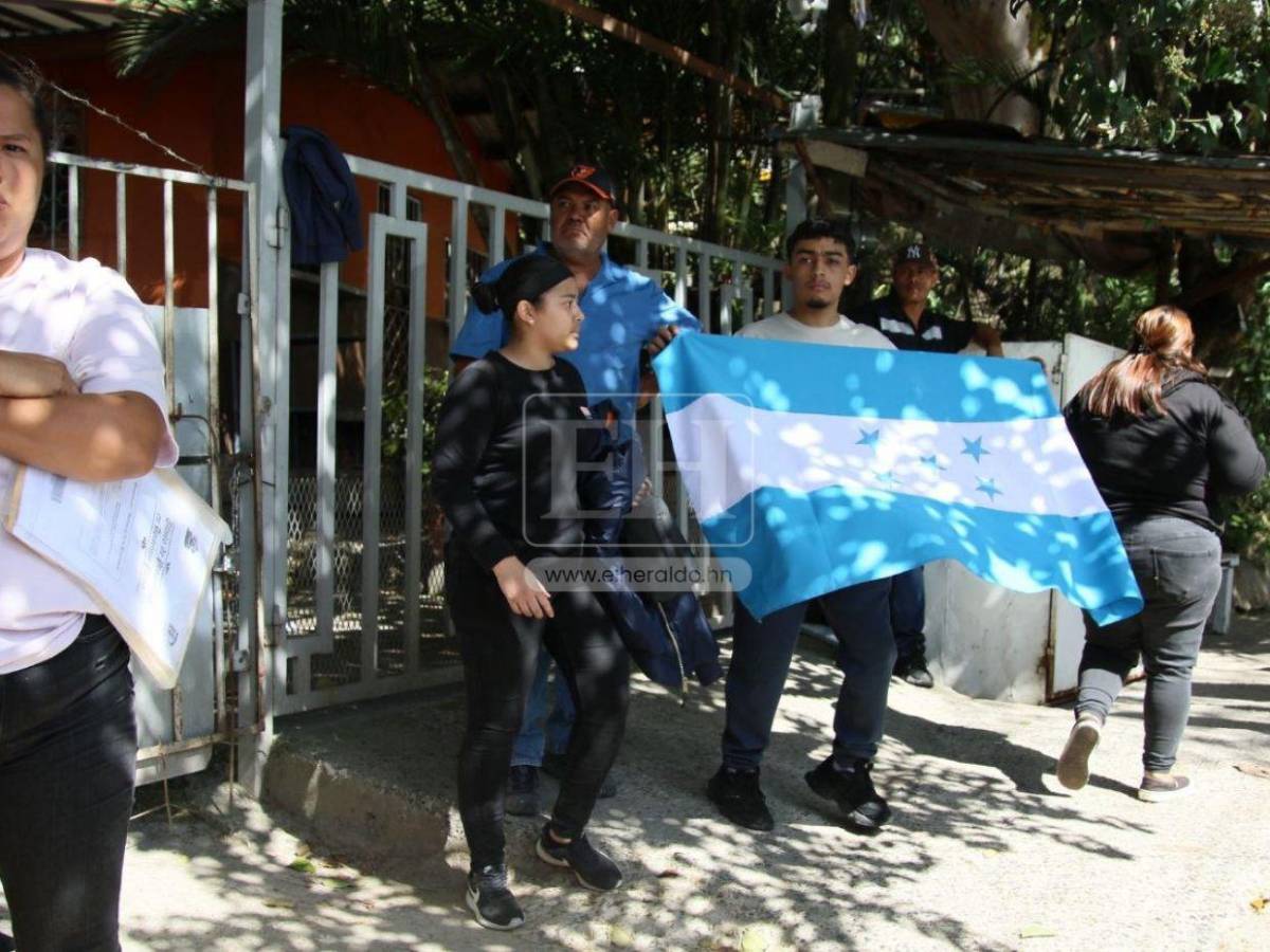 Queremos justicia: unas 15 familias denuncian desalojo de sus casas en Las Crucitas