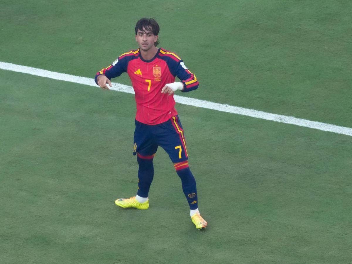 De jugar en el patio de su casa a darle a España su segunda Copa del Mundo: ¿quién es Ferran Torres?