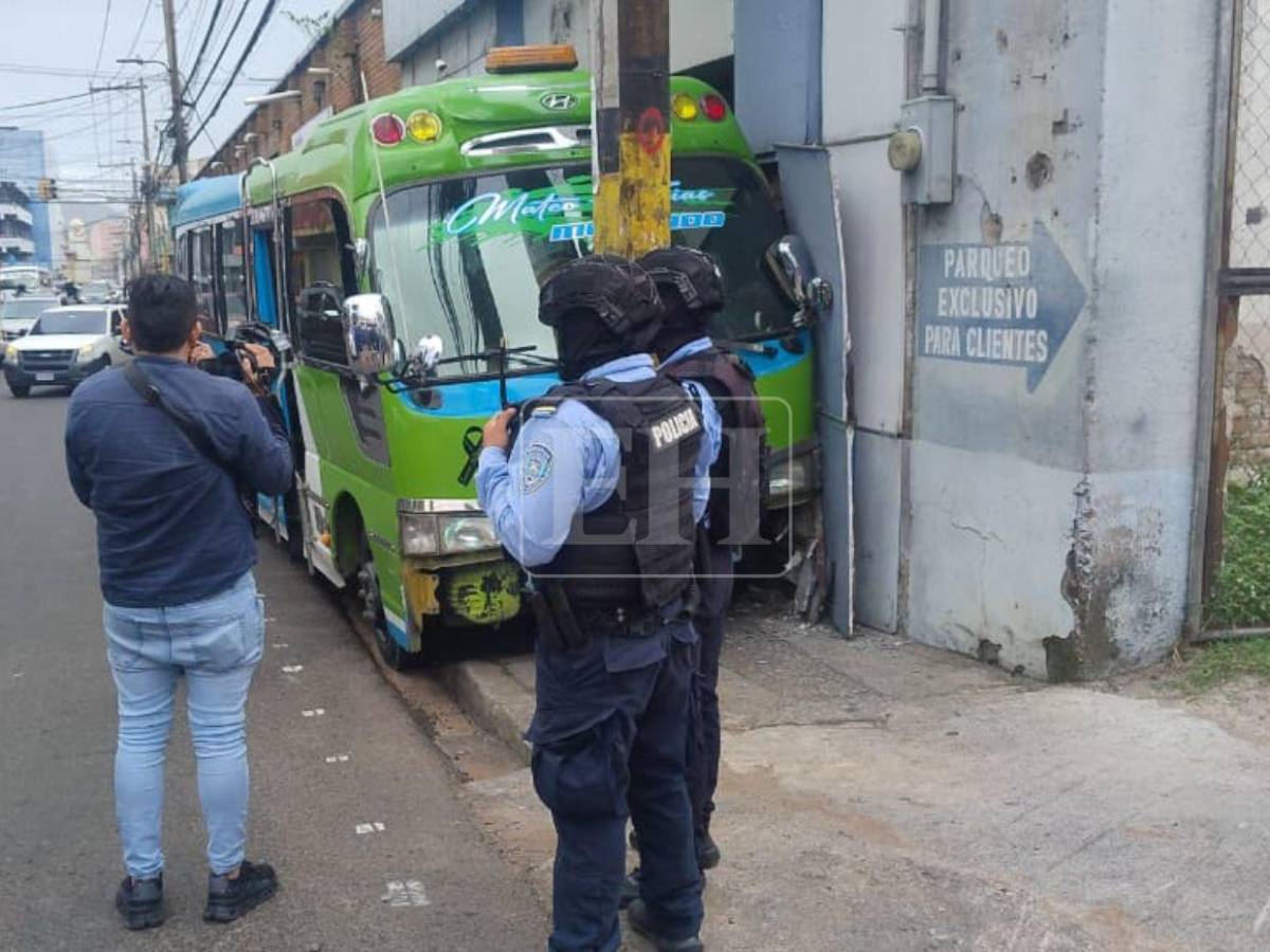 Intentaron huir para salvar sus vidas: así ocurrió el atentado que dejo un conductor de bus asesinado y herido al cobrador