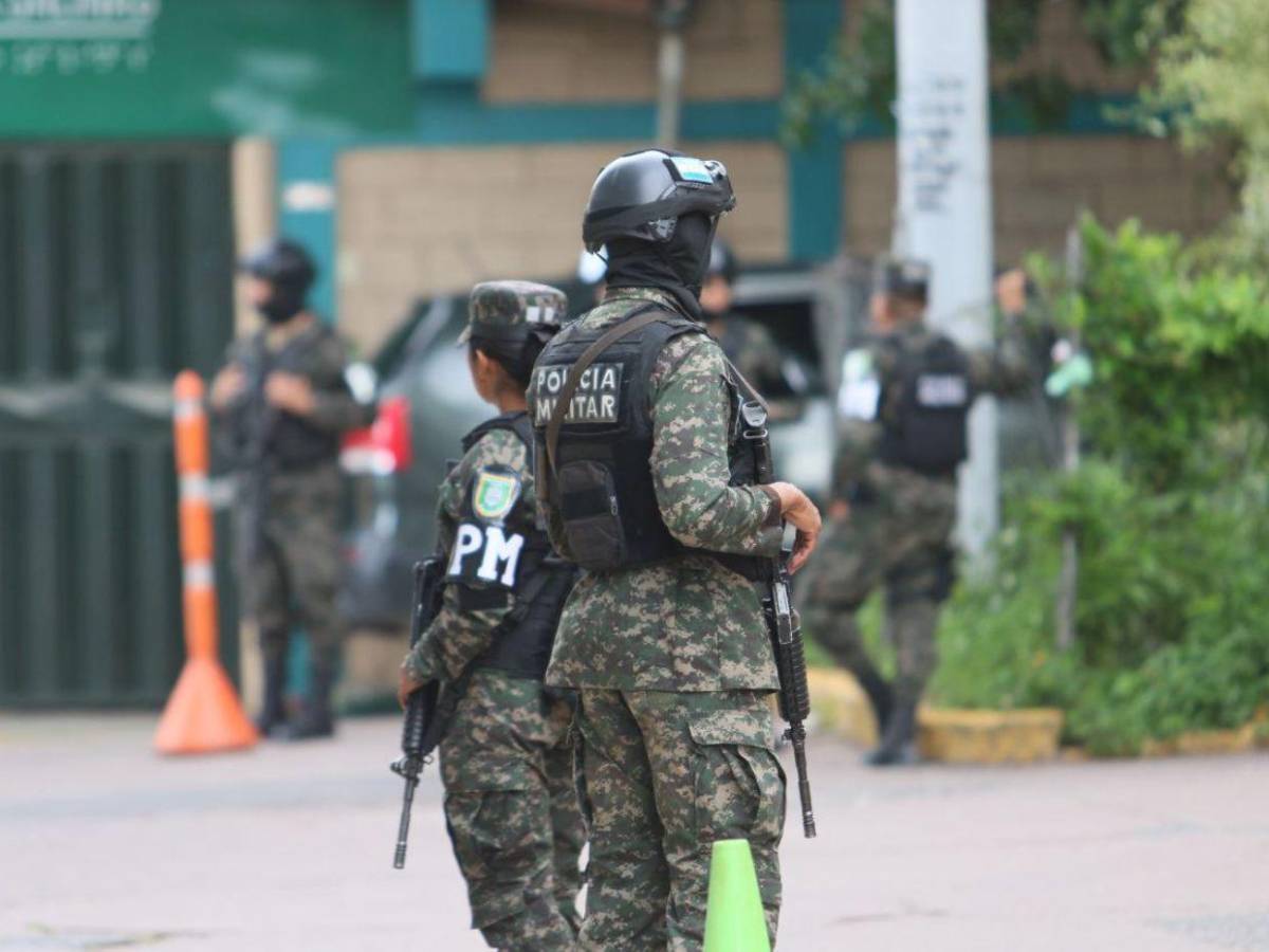 Así fue la reunión entre el CNE y las FF AA para la coordinación de las elecciones