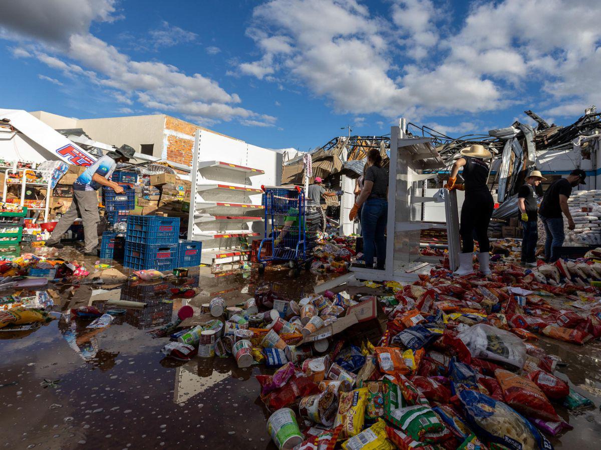 Las desgarradoras imágenes del tornado que arrasó Brasil: Más de 700 heridos y seis muertos