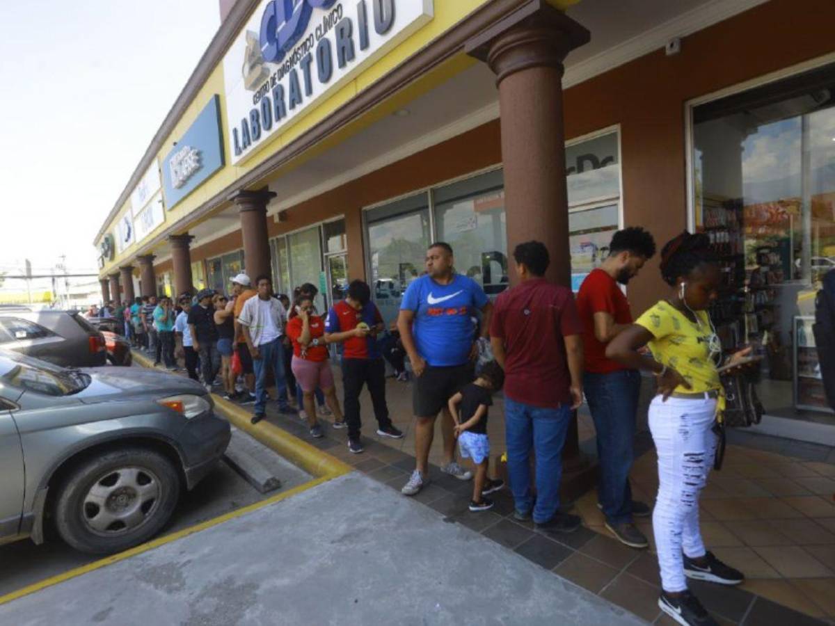 Sampedranos abarrotan el RNP para obtener su DNI previo a elecciones 2025