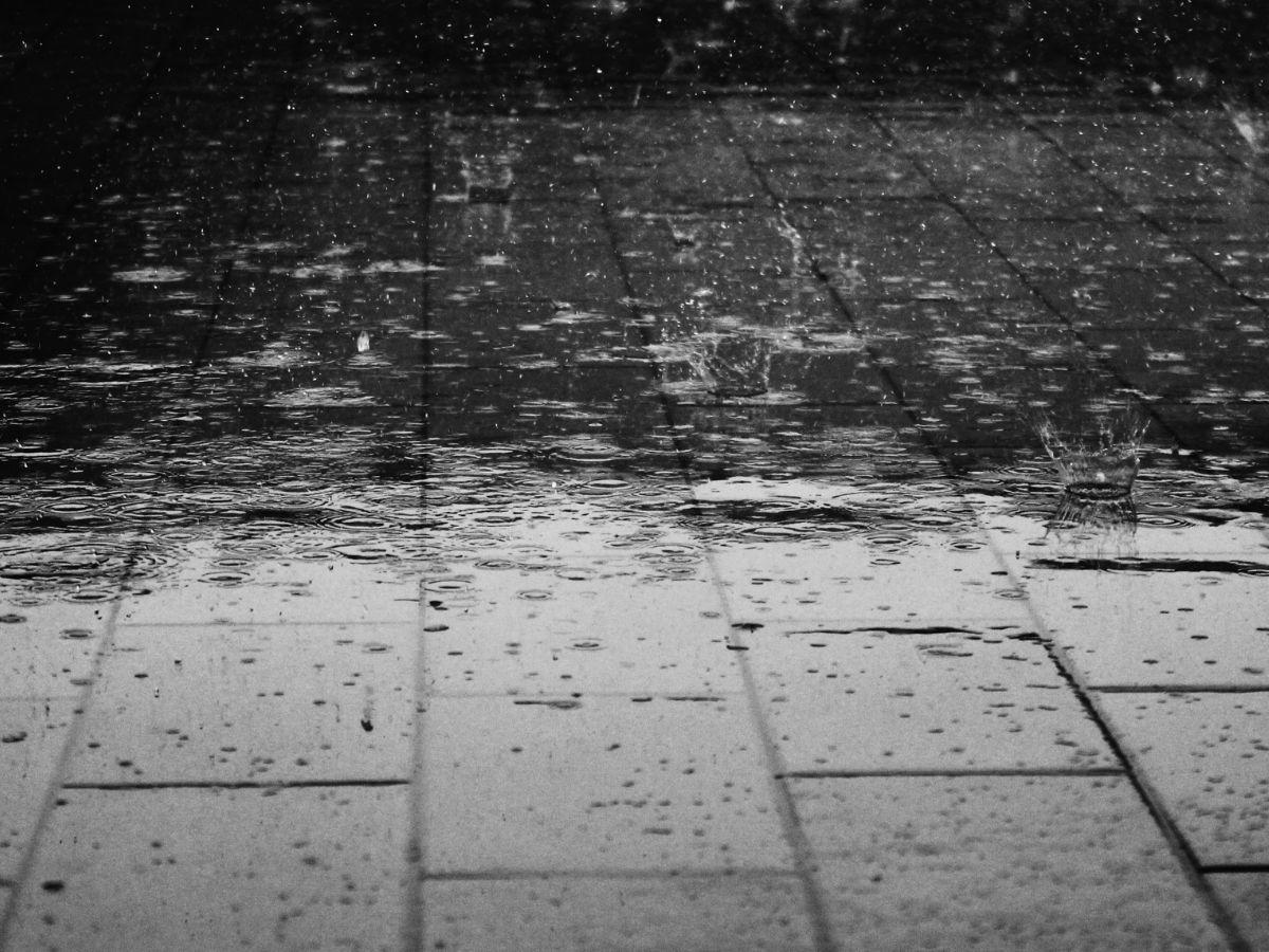 Anuncian que una onda tropical dejará varios días de lluvias en Honduras; piden prevención