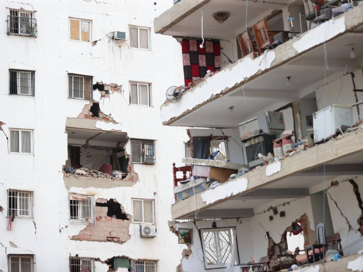 Imágenes fuertes: caos en La Guaira, la ciudad destrozada por los derrumbes en Venezuela