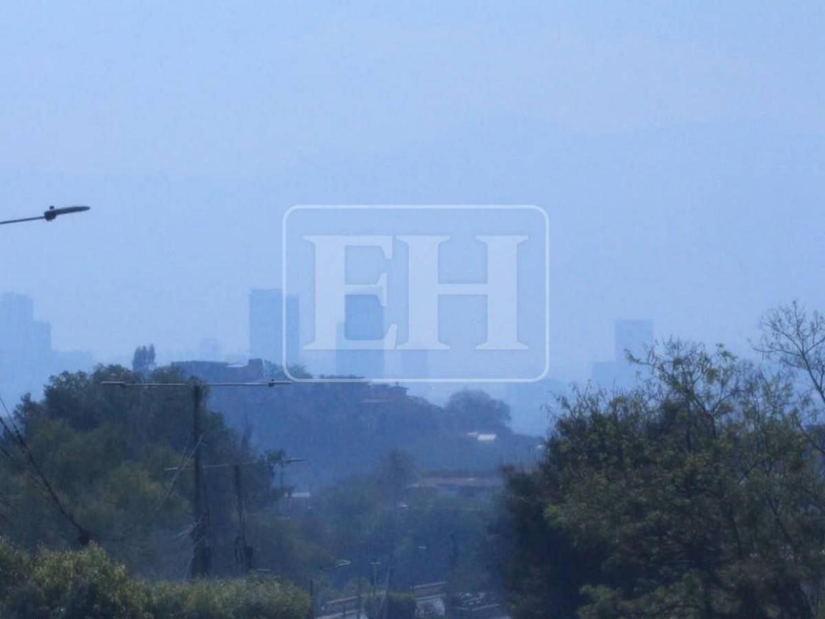Capa de humo y calor elevan índice de mala calidad del aire en Tegucigalpa