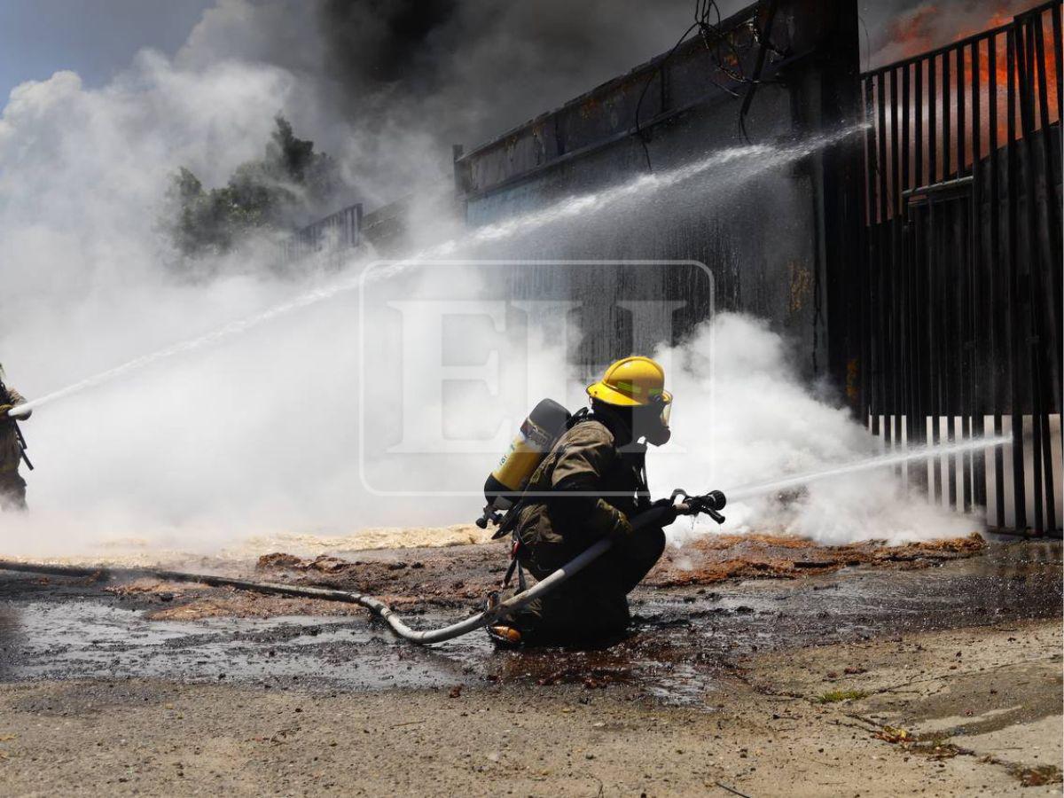 “El niño gritaba: ábranme, ábranme”: afectados en incendio en barrio Medina de SPS