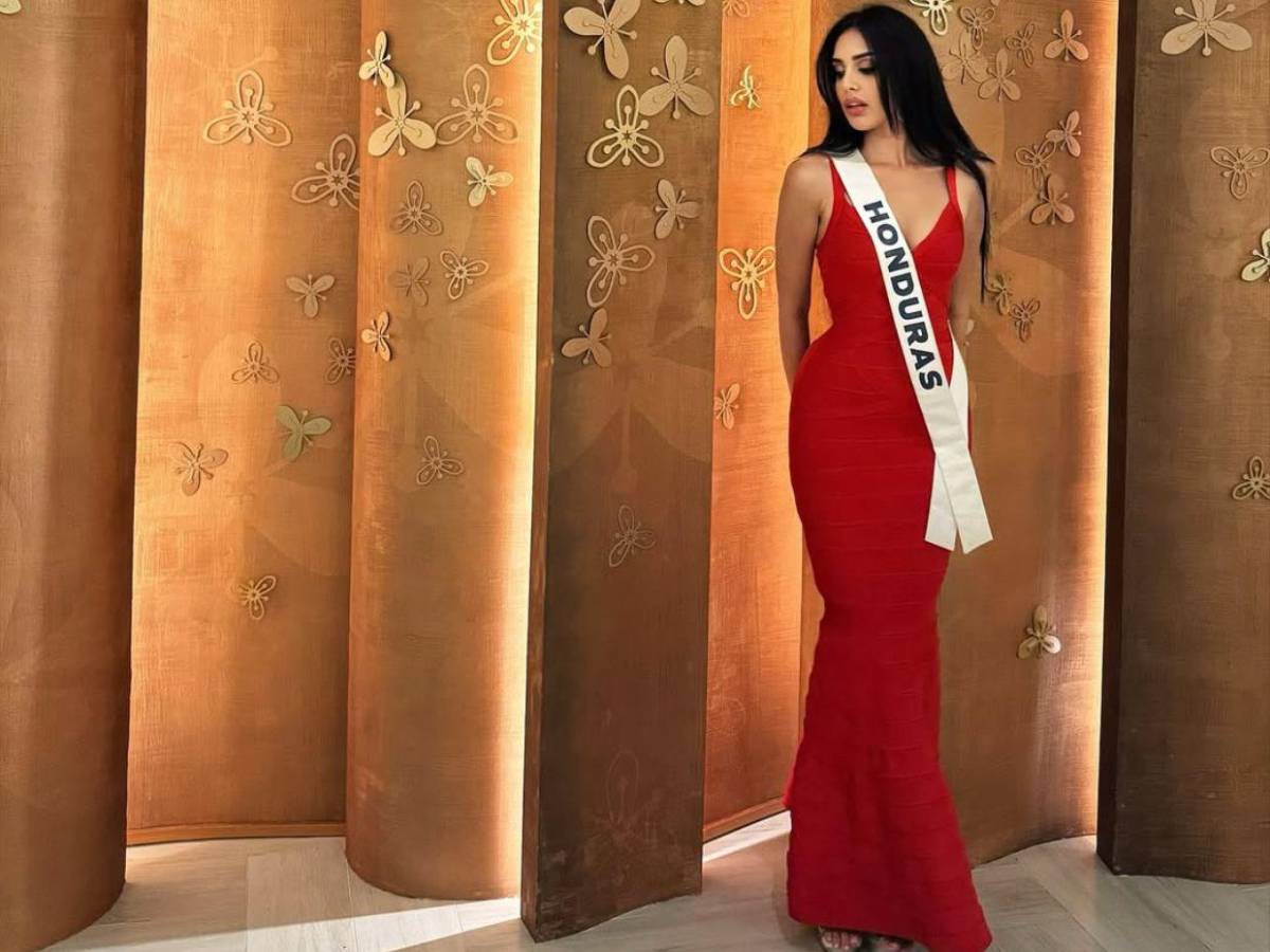 Deslumbrante: así lució Miss Honduras en cena de gala de Miss Universo 2025