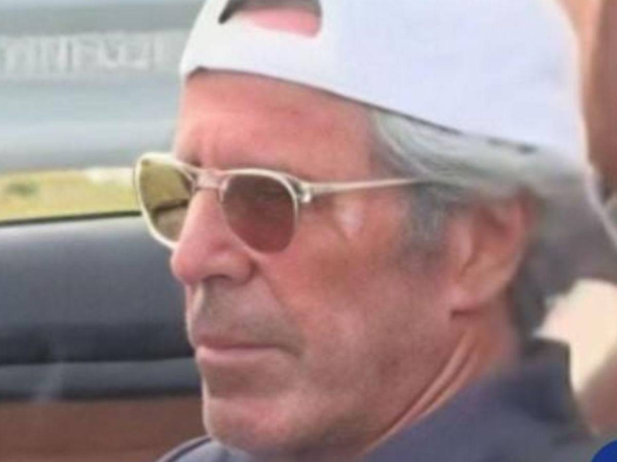 Peter Simel, el hombre parecido a Jeffrey Epstein que busca ser alcalde de Palm Beach