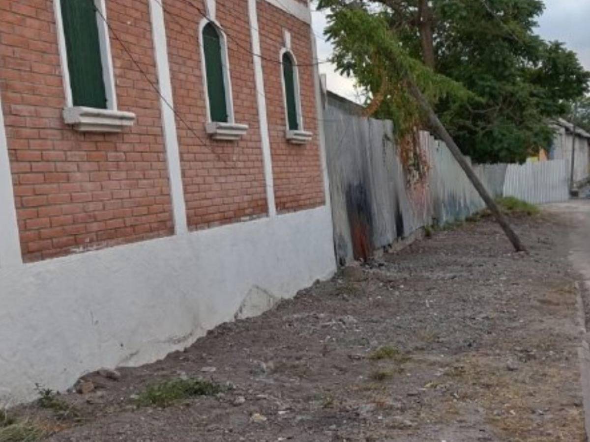 Recuperan basurero clandestino en la colonia Las Torres, en la capital