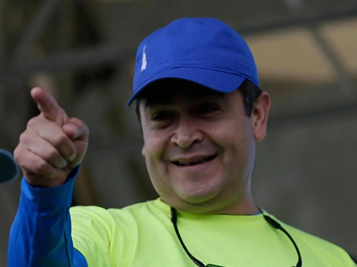 ¡Sorpresa! Futbolista hondureño festeja tras anuncio de indulto a Juan Orlando Hernández