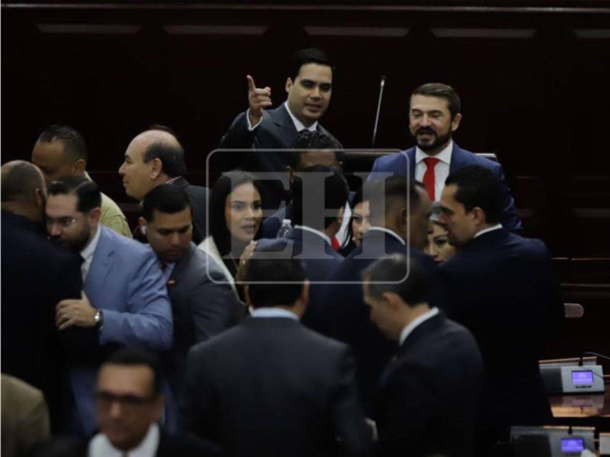 Salió a medianoche: ¿Qué se sabe de Luis Redondo tras la llegada de los nuevos diputados al CN?