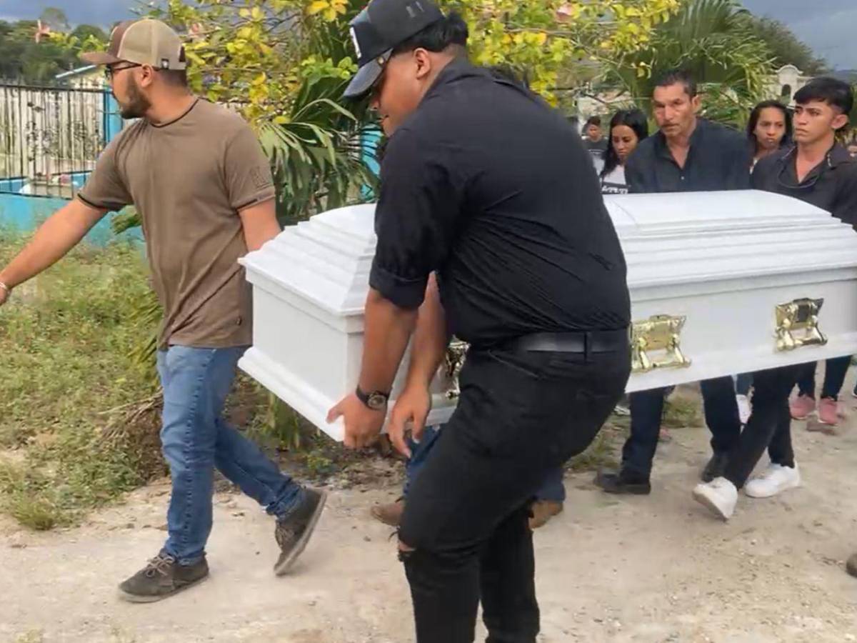 Dan el último adiós a enfermera que murió repentinamente en San Esteban, Olancho