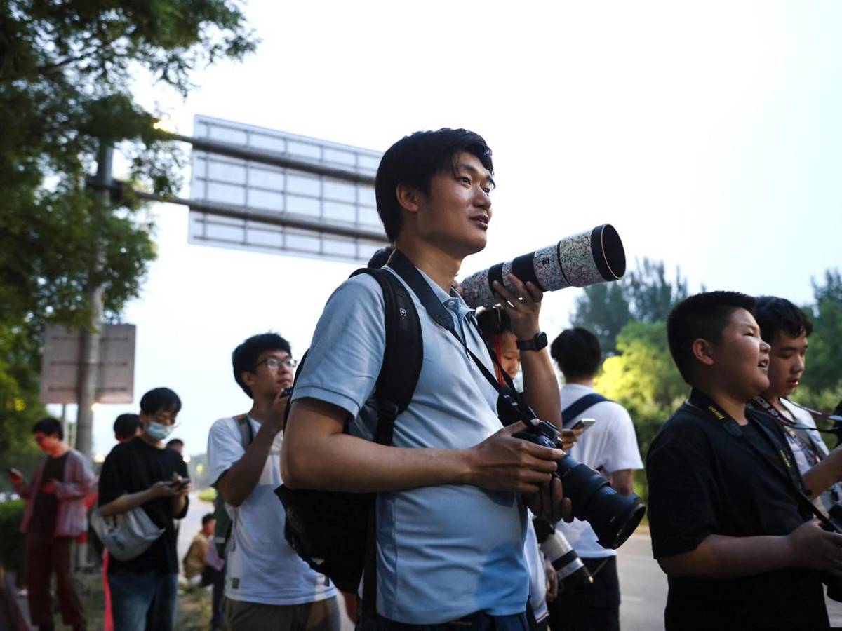 Expectativa en calles de Pekín ante histórica visita de Trump en medio de tensiones con China