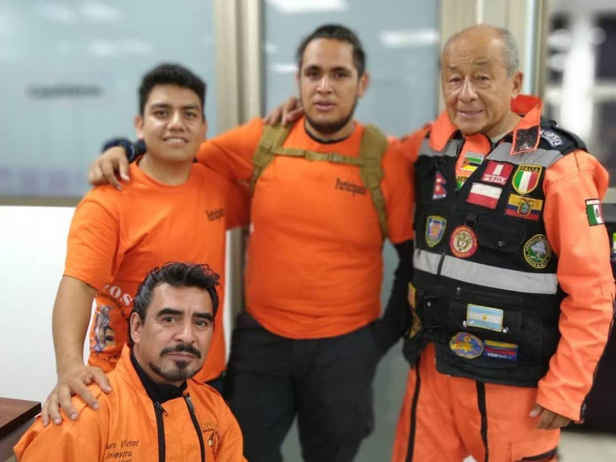 A sus 80 años, Topo Azteca atiende por tercera vez un desastre en Venezuela