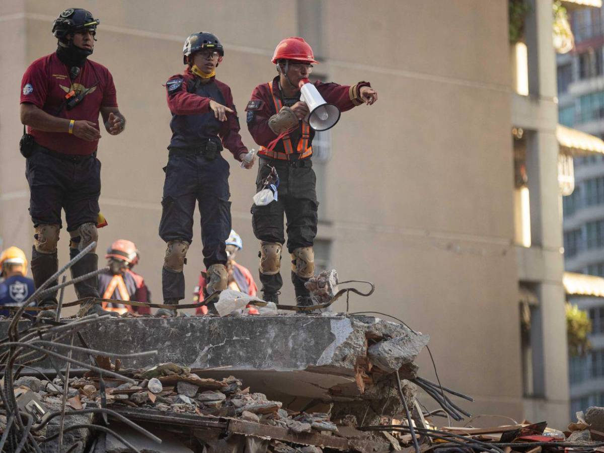 Venezuela clama ayuda: imágenes desgarradoras de familias que lo perdieron todo tras terremotos