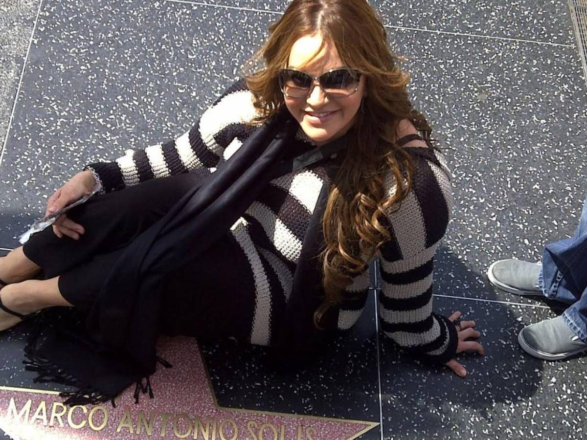 Lupillo Rivera revela imágenes con los restos de Jenni Rivera y cuestiona la versión sobre su muerte