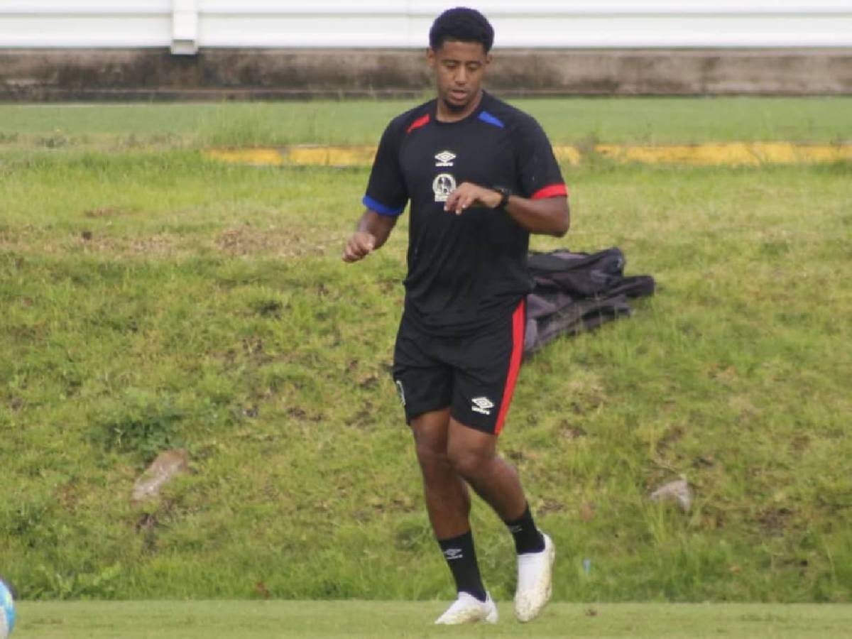 Espinel sorprende, reemplazo de Menjívar y el nuevo fichaje del Olimpia captado en pleno entreno