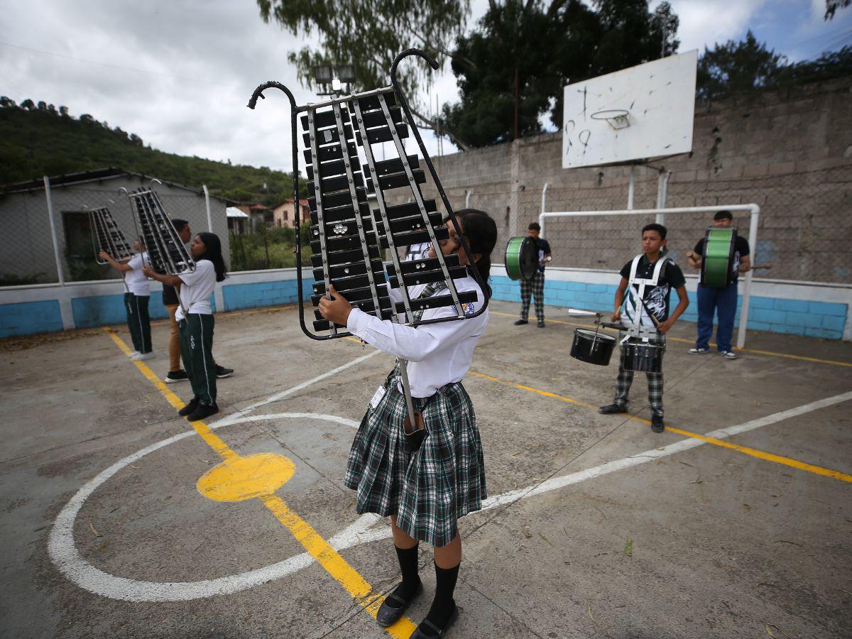 Ritmo y pasión: la banda del Instituto Adriana de Valerio lista para deslumbrar