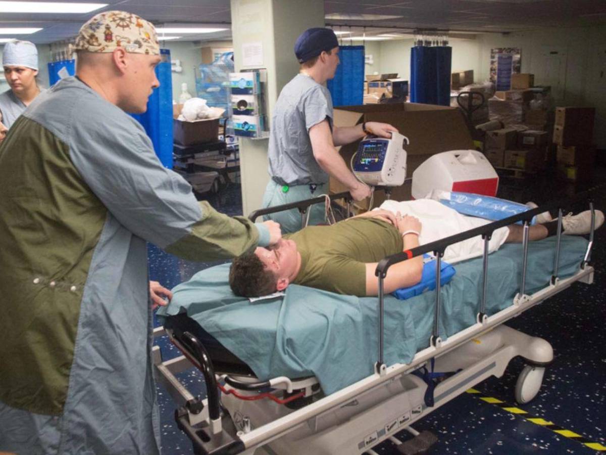 El buque lleva casi 16 años ayudando a brindar asistencia médica en varios países.