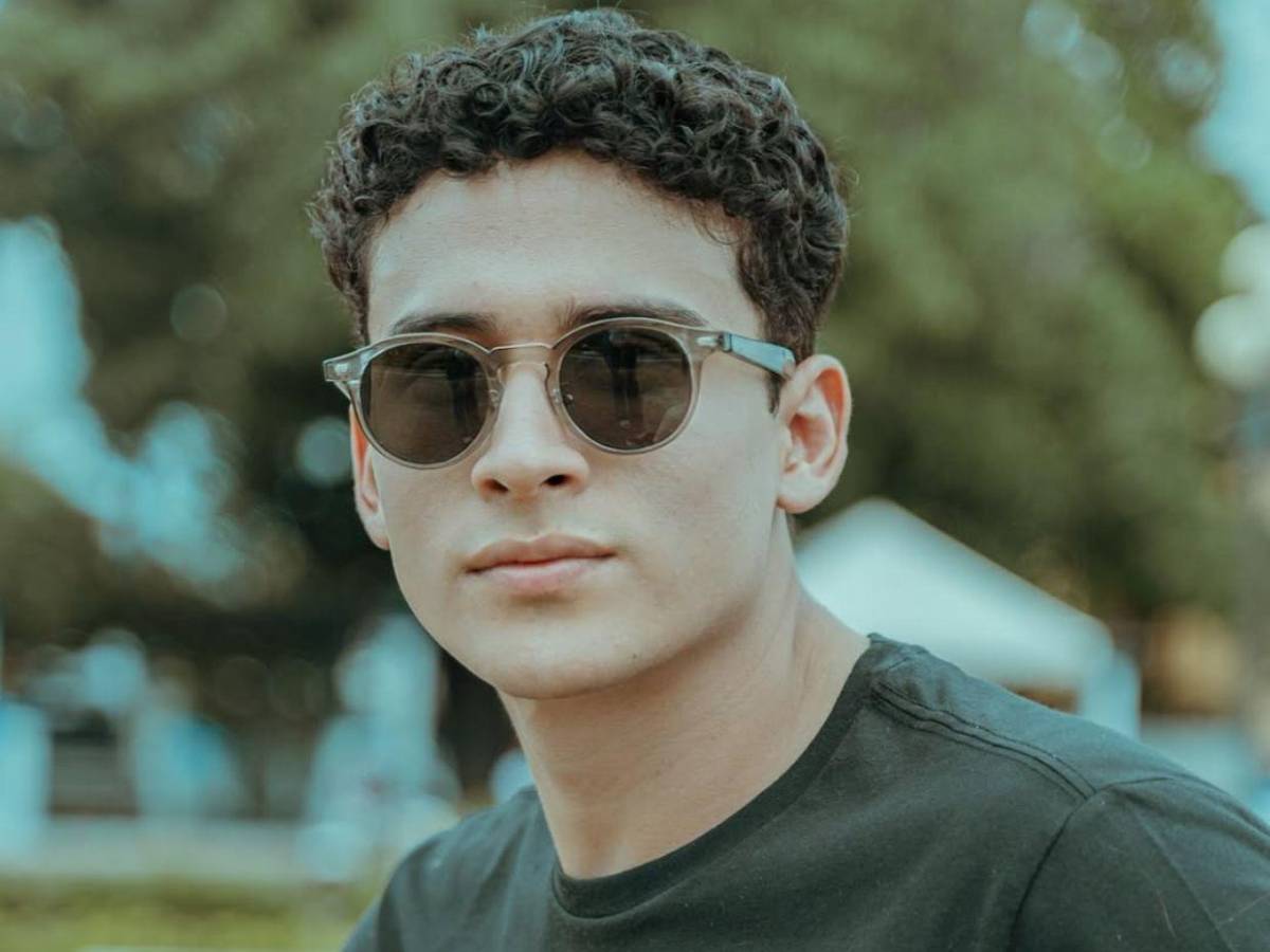 Vinett Palacio, el joven que compartió cinco años de amor con Sheynnis Palacios Vinett Palacio, el joven que compartió cinco años de amor con Sheynnis Palacios