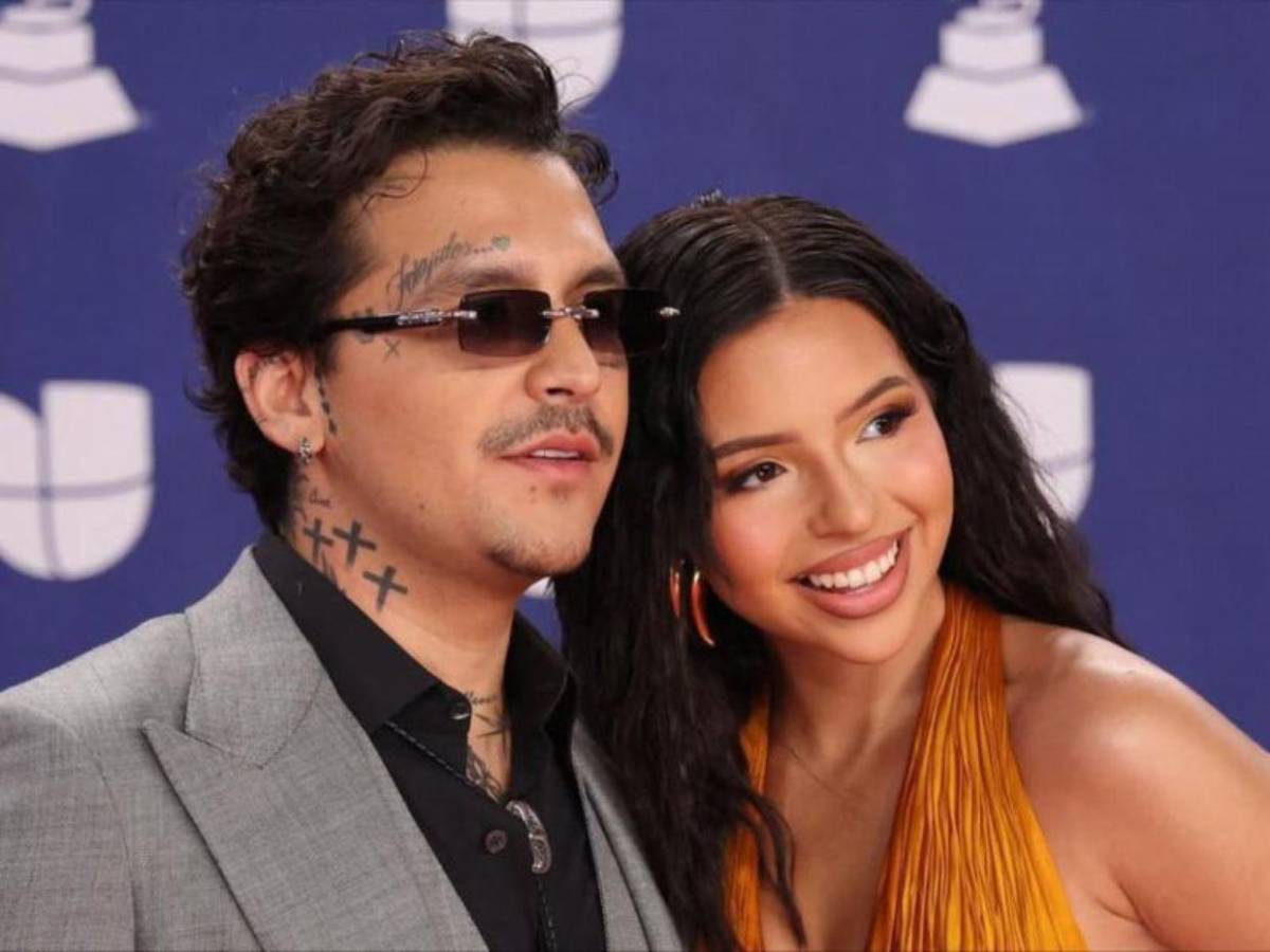 Nodal no dedicó Latin Grammy a Ángela Aguilar como sí lo hizo con Belinda y Cazzu