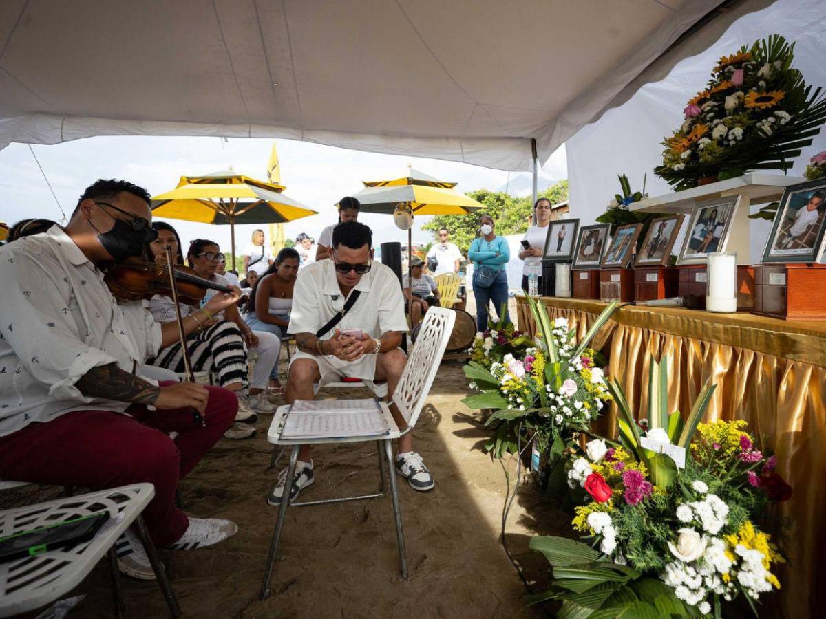 Leonardo Suárez perdió a su madre, su esposa, sus dos hijas y su sobrino tras terremotos en Venezuela