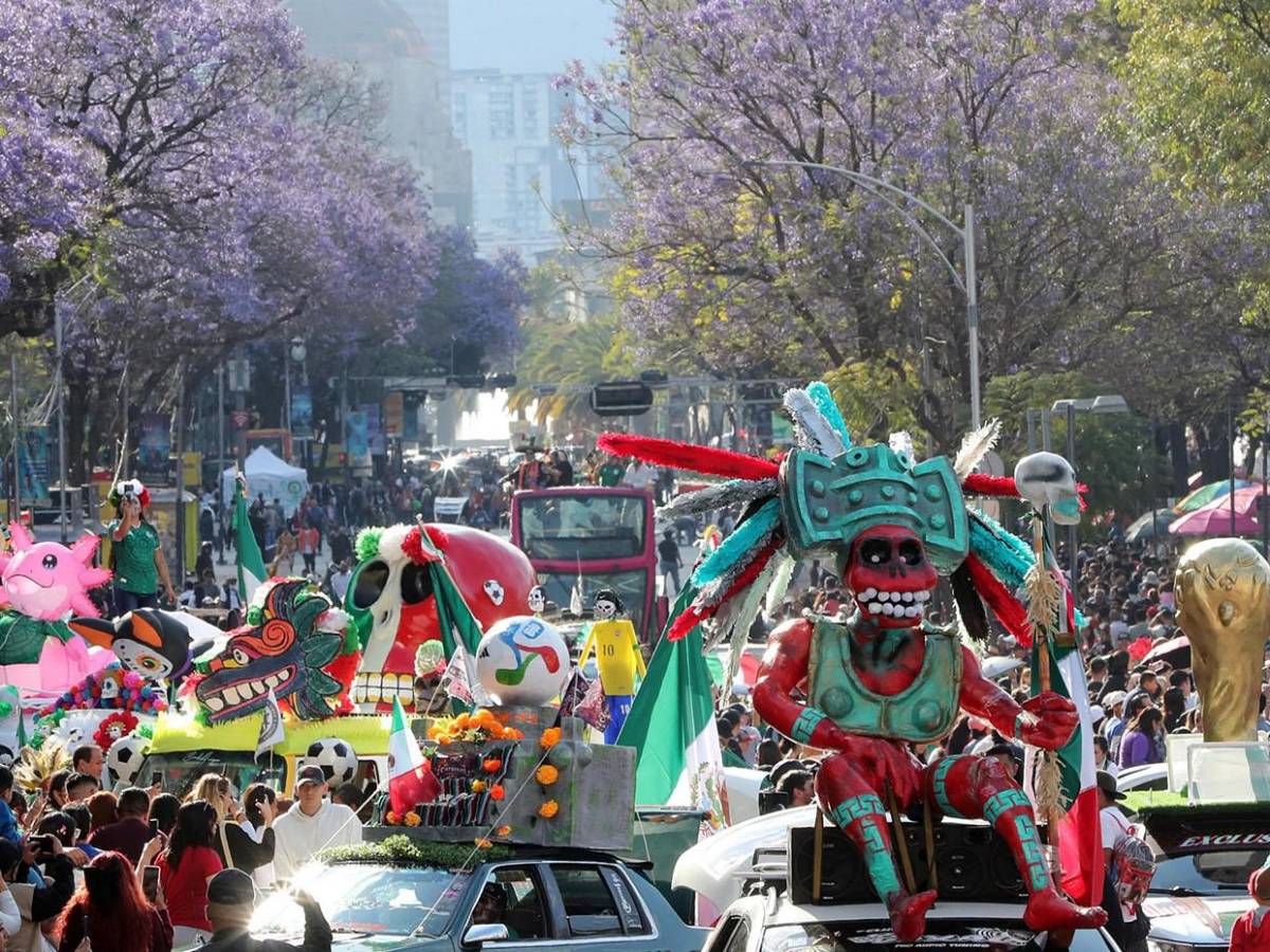 Desfile de Catrinas Mundialistas inunda Ciudad de México previo al Mundial 2026