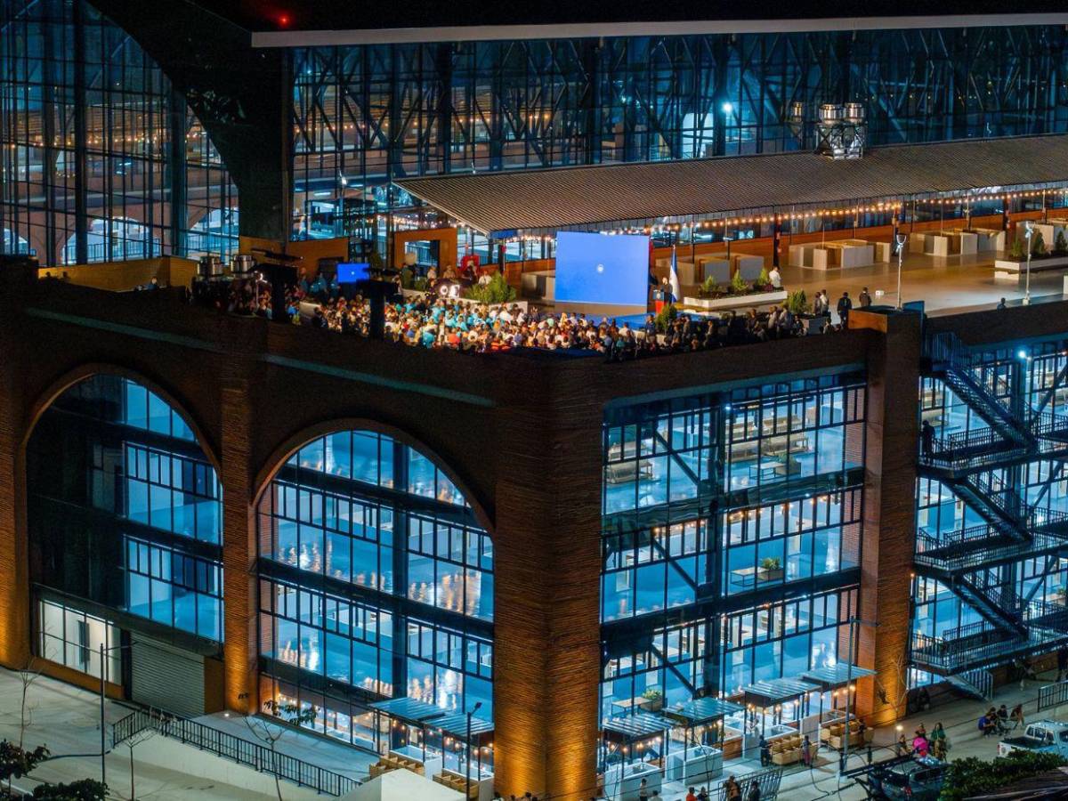 Más de mil locales y de cuatro niveles: Así es el nuevo mercado San Miguelito