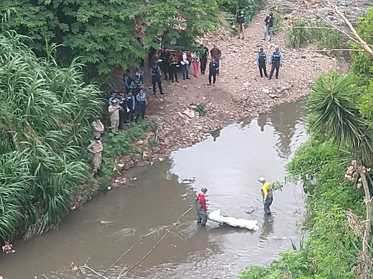 Semidesnudo y en estado de putrefacción: así fue hallado el cuerpo de un hombre en el río Chiquito