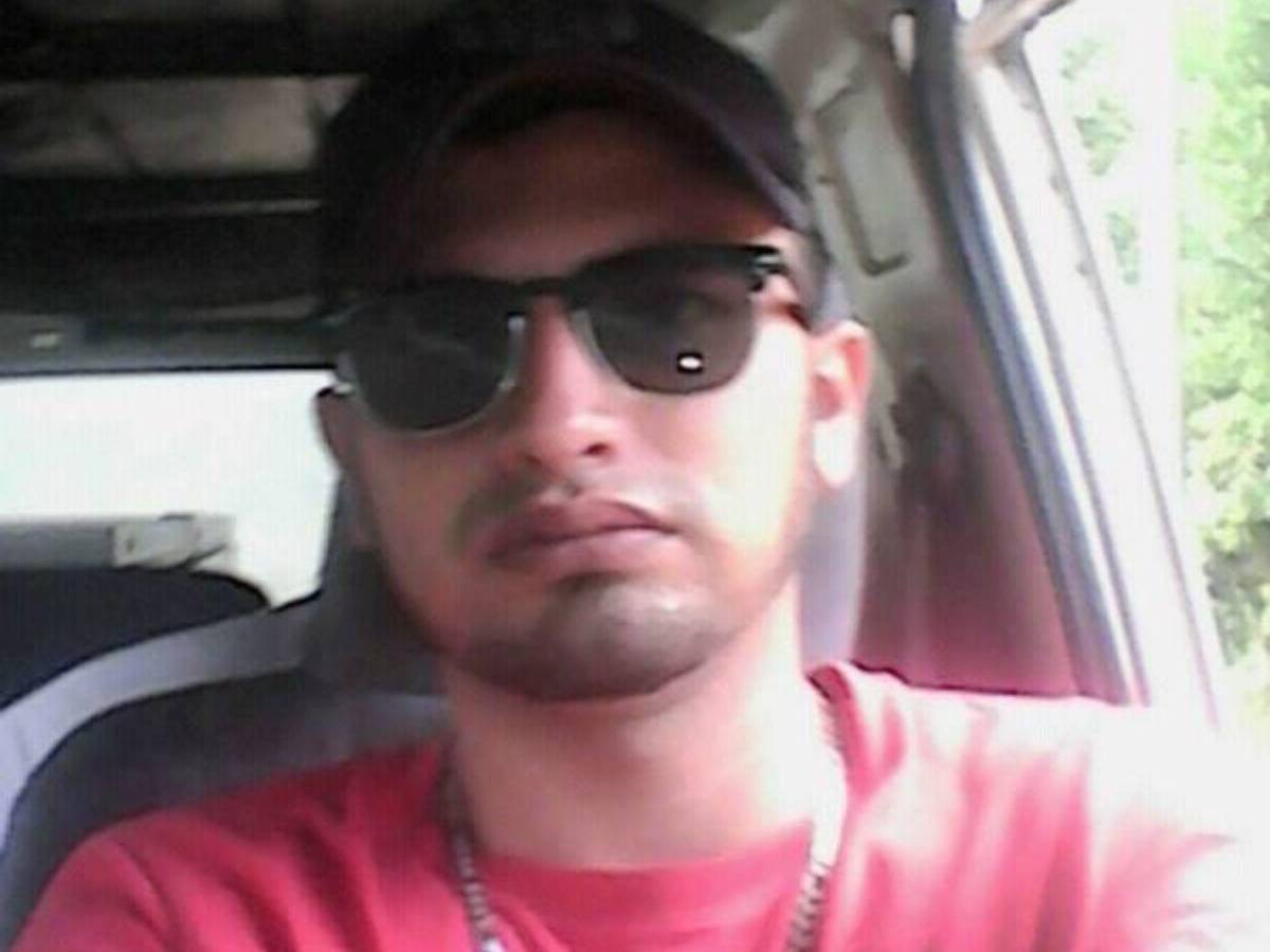 Jonathan Reyes, conductor de bus que murió al caer en hondonada en Cofradía