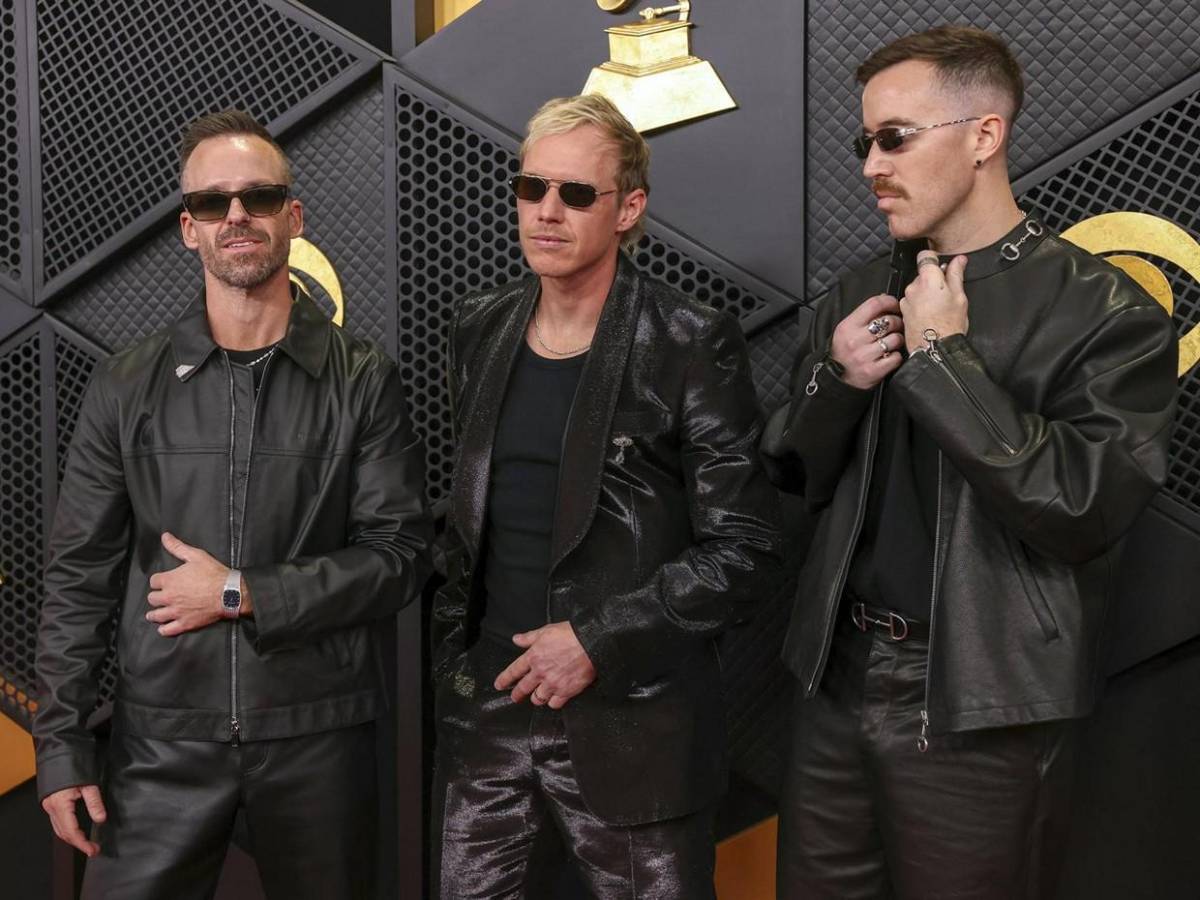 Alfombra roja de los Grammy recibe a los primeros famosos de la noche