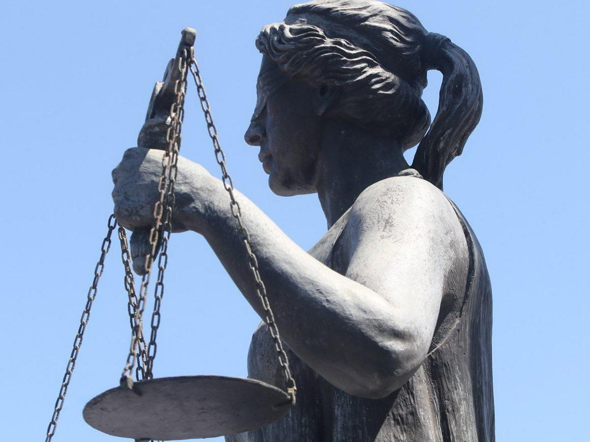 Sin apoyo de mayoría, Wagner Vallecillo convoca a pleno en Sala Constitucional