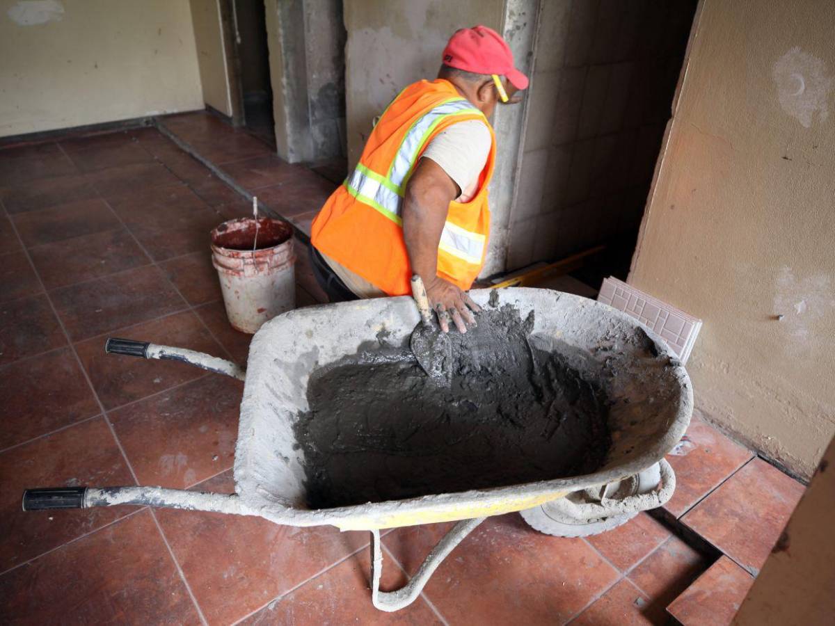 Obras en el Teatro Manuel Bonilla avanzan un 35%; estará cerrado hasta 2026