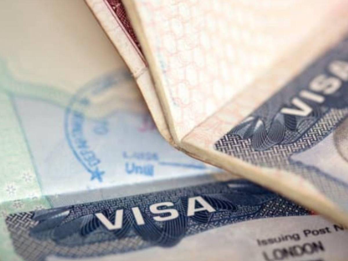 ¿Por qué EE UU detuvo las citas para trámites de nuevas visas a estudiantes?