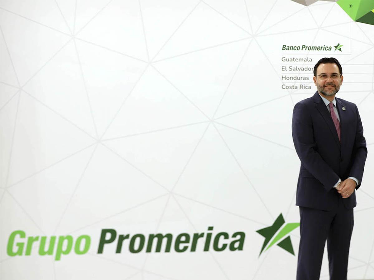 Francisco Llanes, Gerente General de Banco Promerica, destaca la apertura del espacio bancario moderno y tecnológicamente avanzado, enfocado en la innovación y la atención al cliente.
