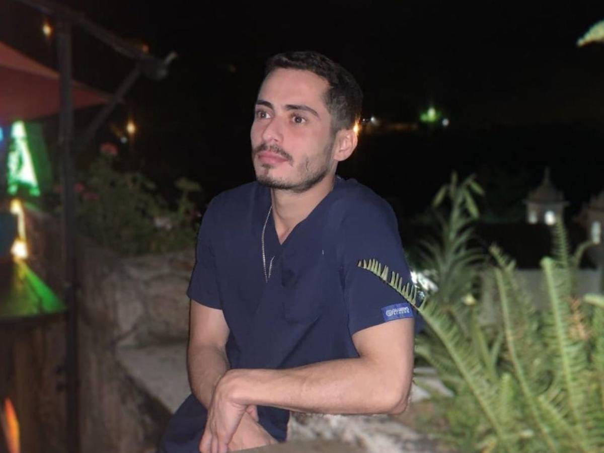 Conmoción por muerte de doctor, hermano de candidato a alcalde: Fuiste un héroe en la pandemia