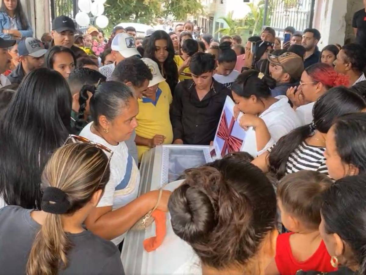 Dan el último adiós a enfermera que murió repentinamente en San Esteban, Olancho