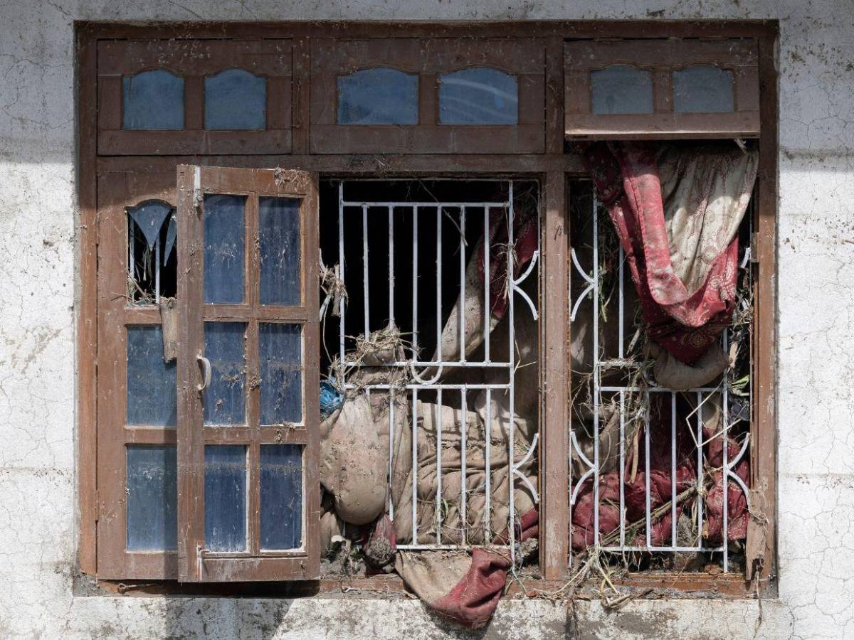 Nepal, entre la devastación, el rescate y la búsqueda de sobrevivientes tras riada