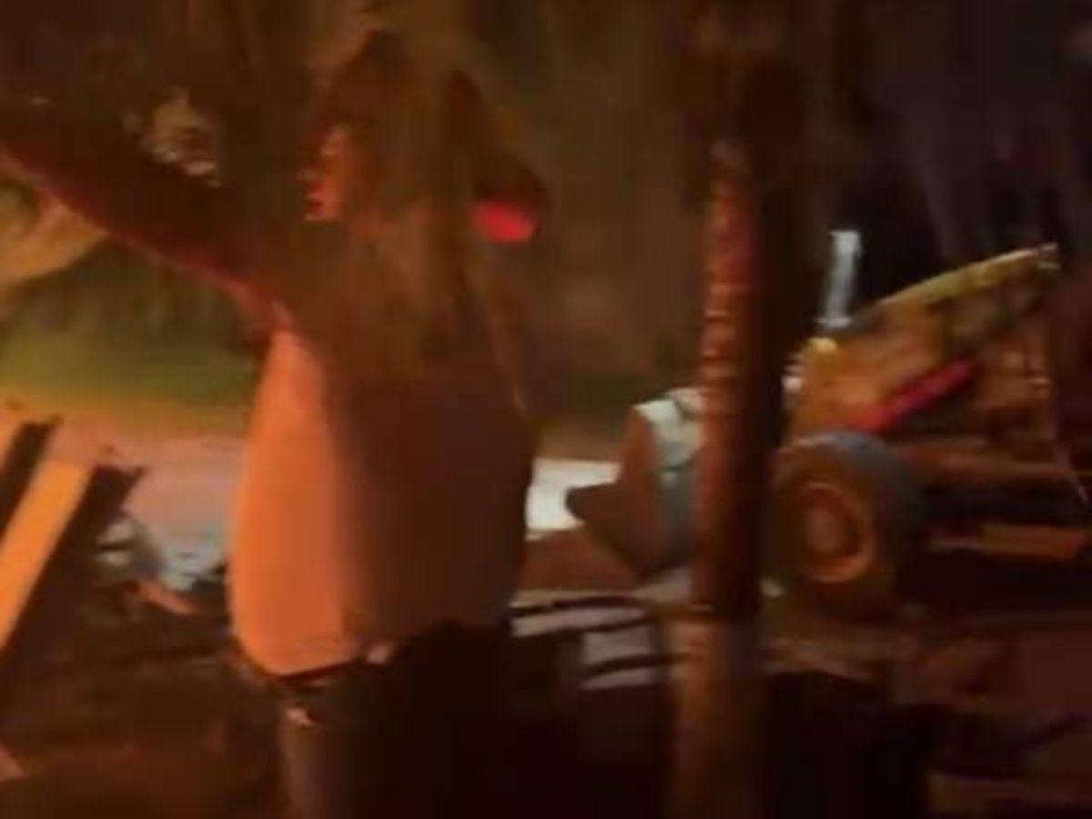 En imágenes: Fuertes llamas consumen complejo de famoso hotel en Roatán